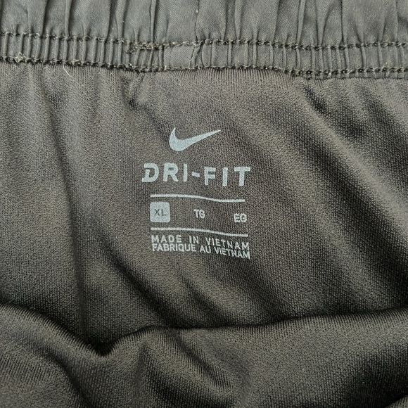 Nike Pro Running Shorts - Picture 3 of 4